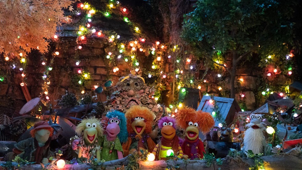 This image has an empty alt attribute; its file name is 111422_Trailer_Fraggle_Rock_Holiday_Special_Big_Image_01_big_image_post.jpg.large_.jpg